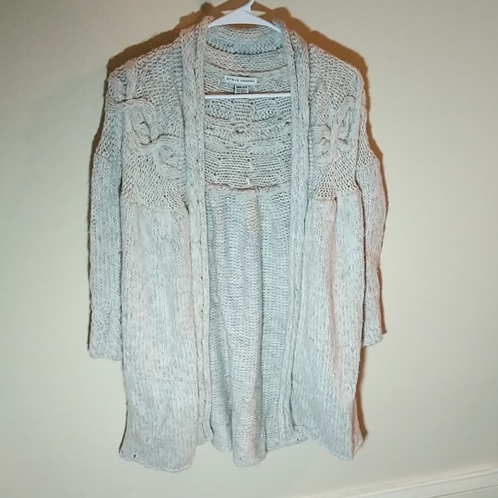 Women's long cardigan sweater